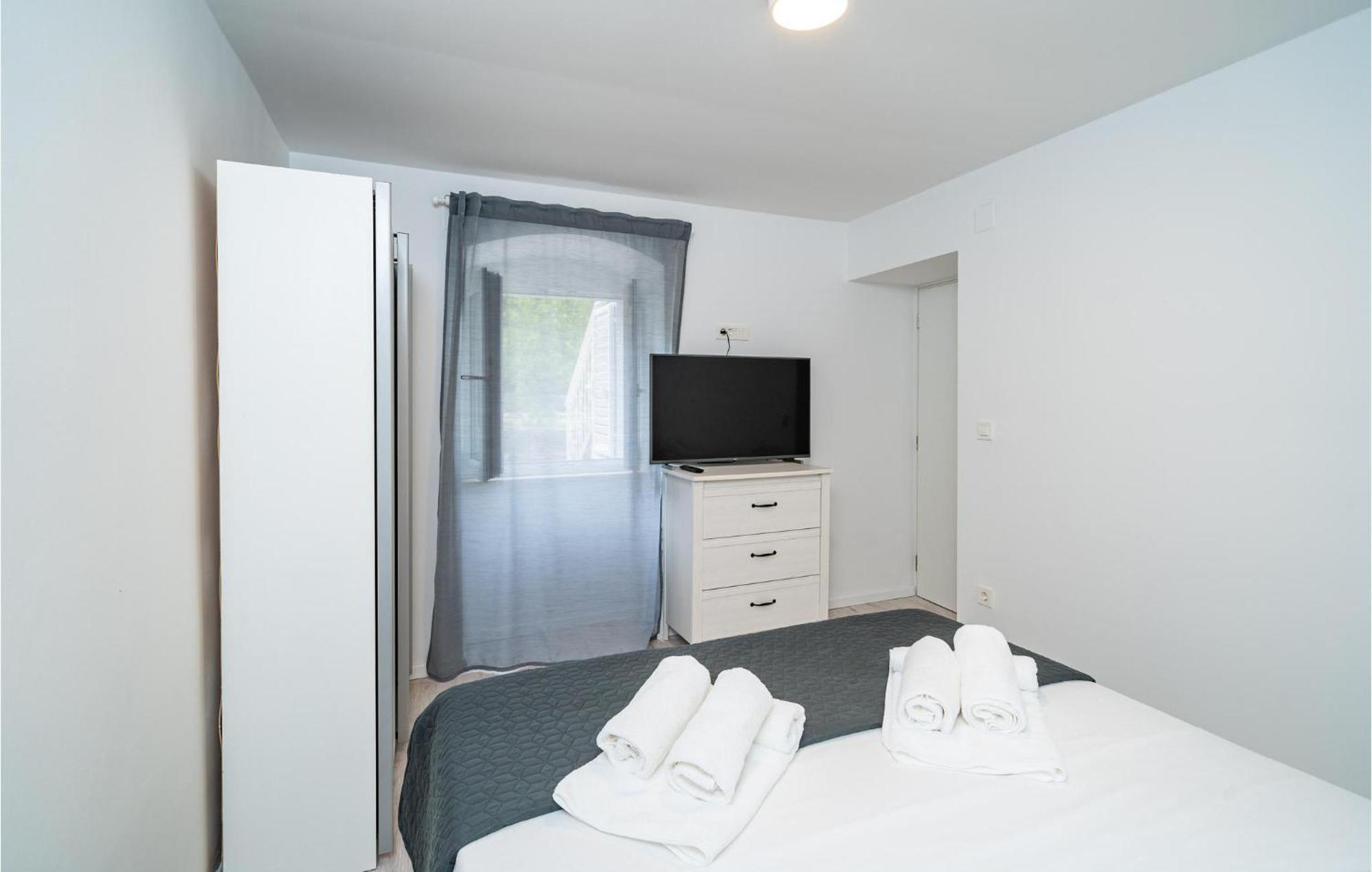 Nice Apartment In Dubrovnik With Kitchen Kültér fotó