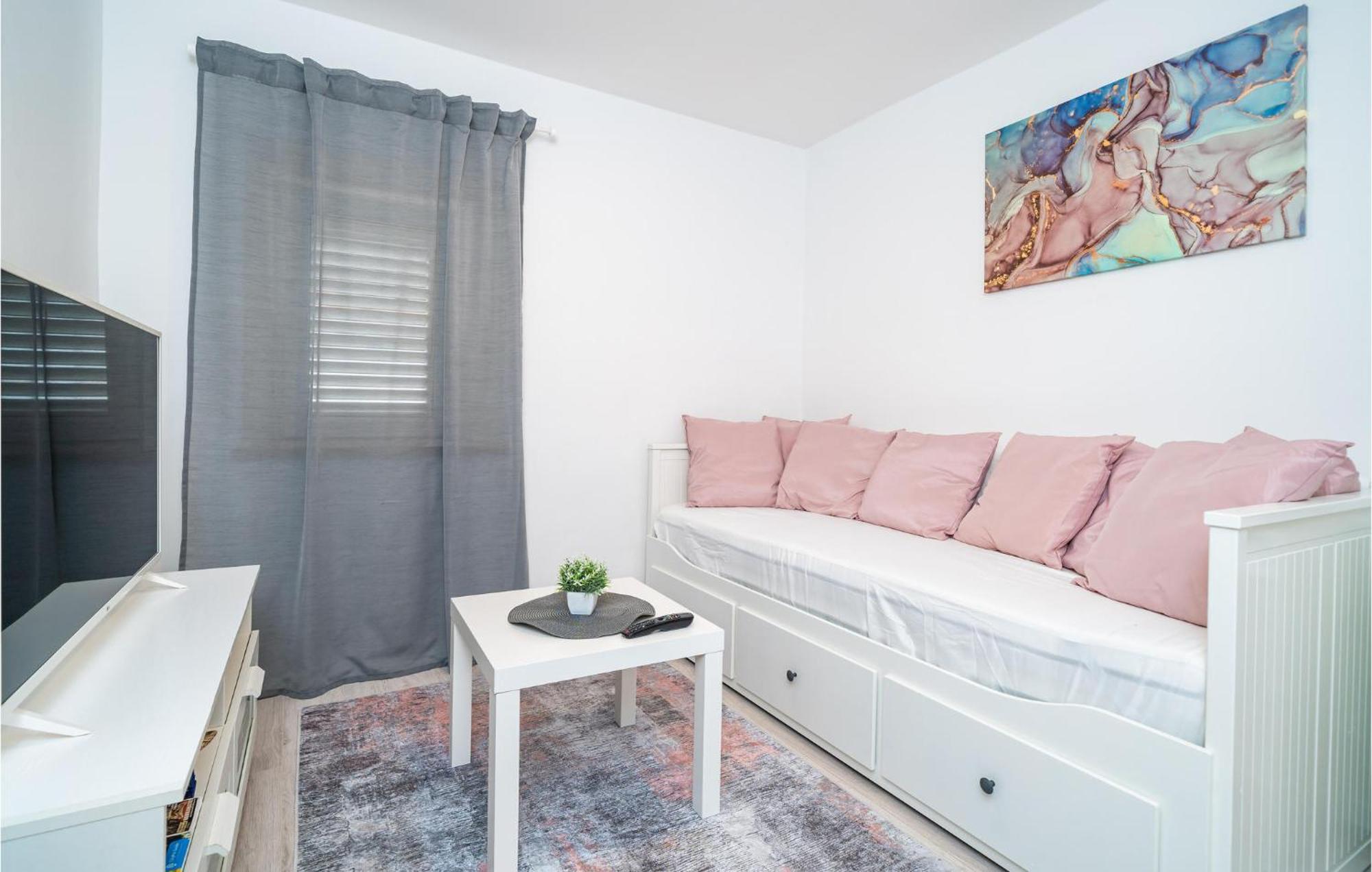 Nice Apartment In Dubrovnik With Kitchen Kültér fotó